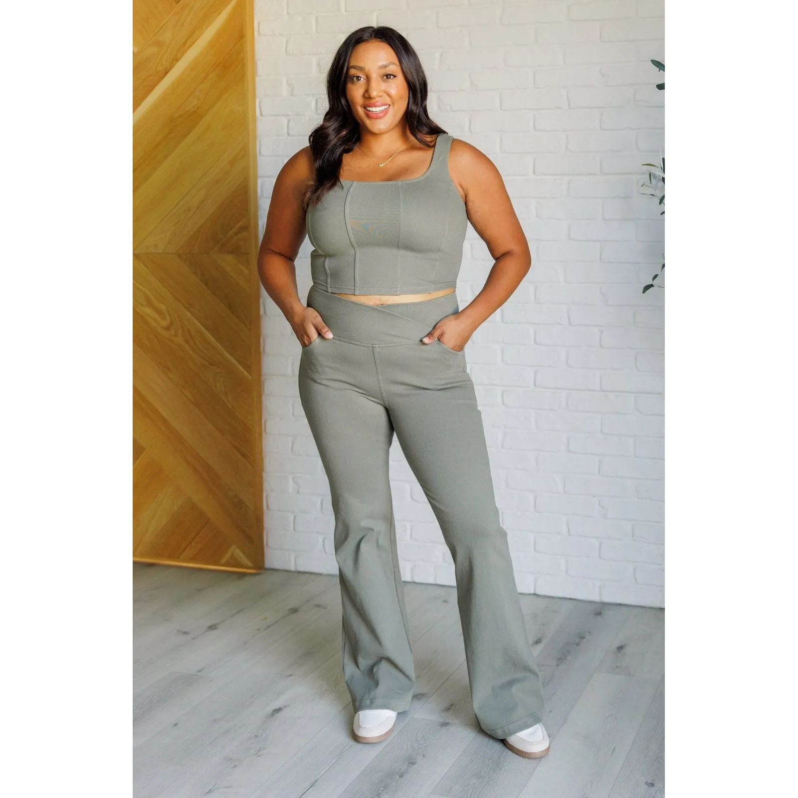 Fit Goals Flared Pant in Dusty Olive