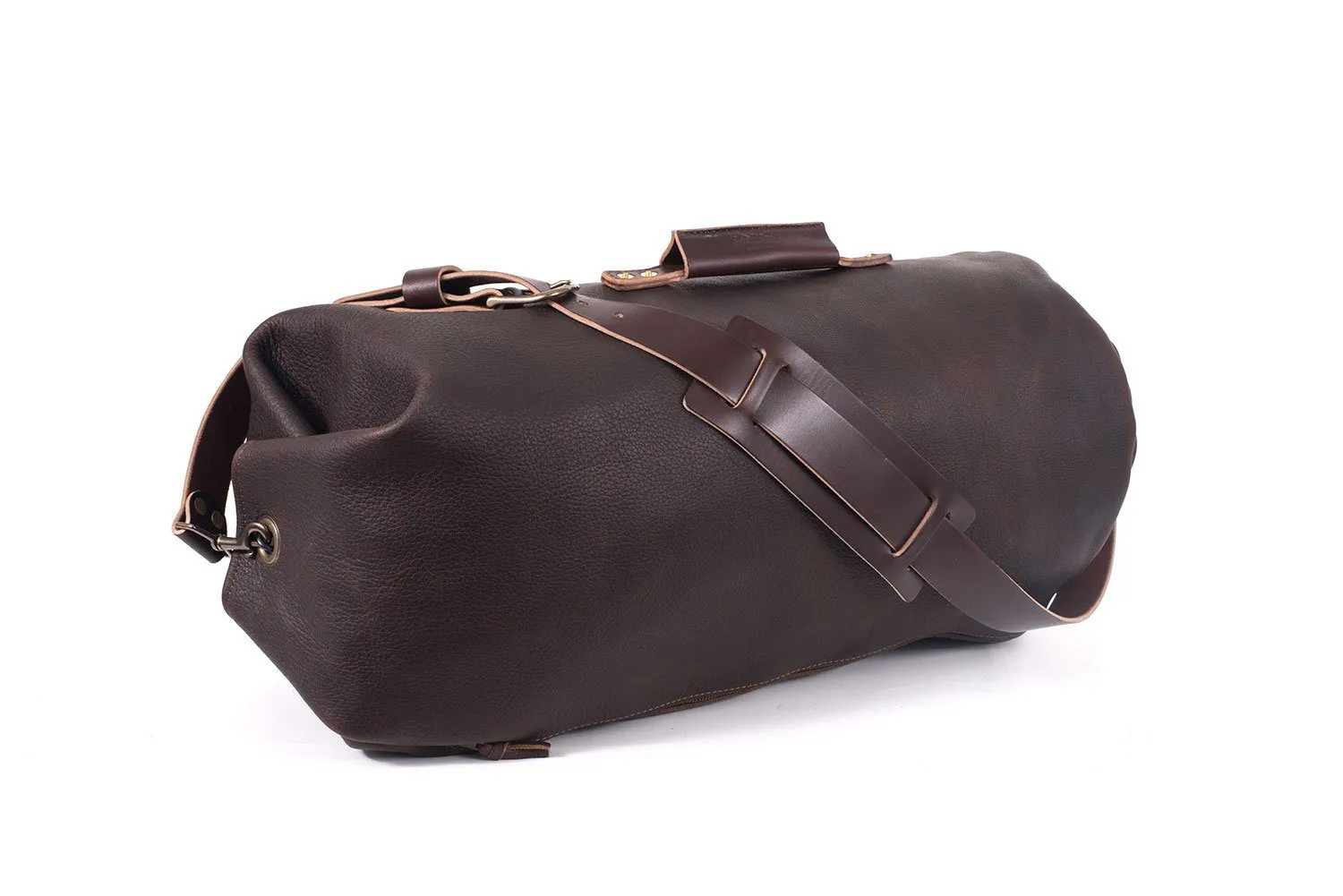 GUNNAR ZIPPERED LEATHER DUFFLE BAG - MILITARY STYLE DUFFLE BAG