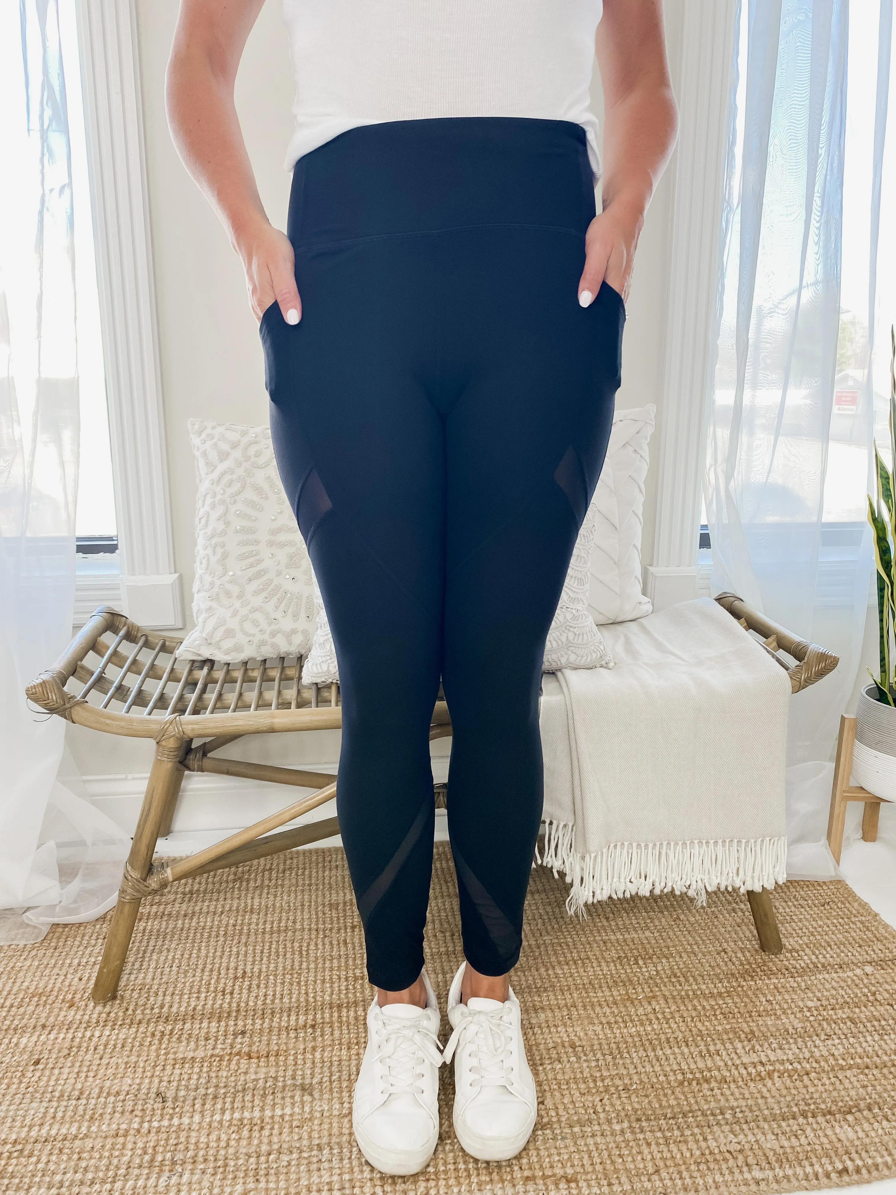 Mesh Buttery Leggings