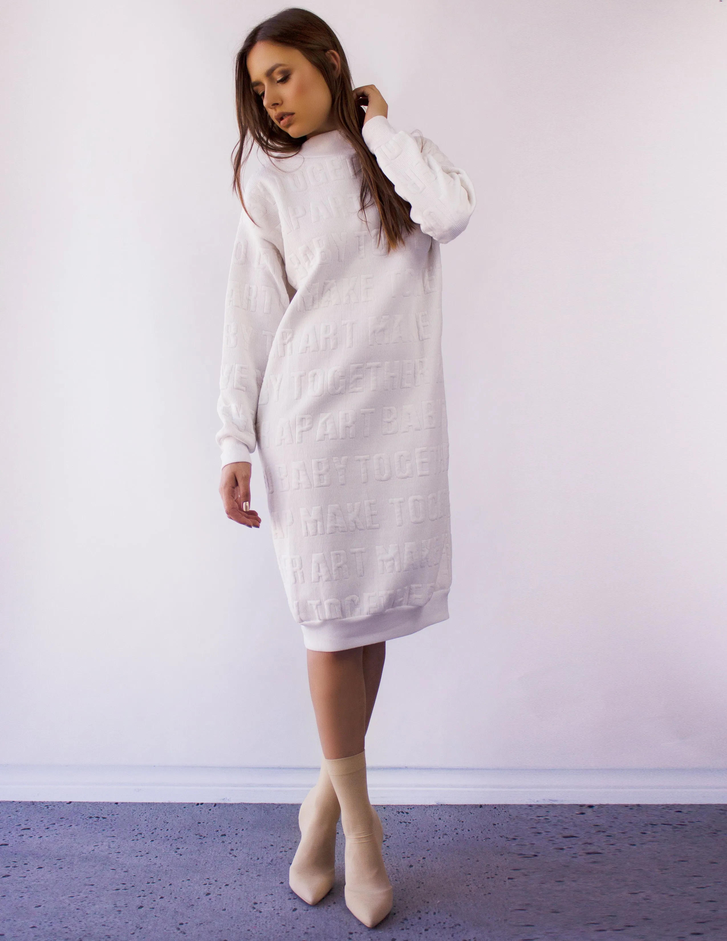NOCTUA SWEATER DRESS- SOY