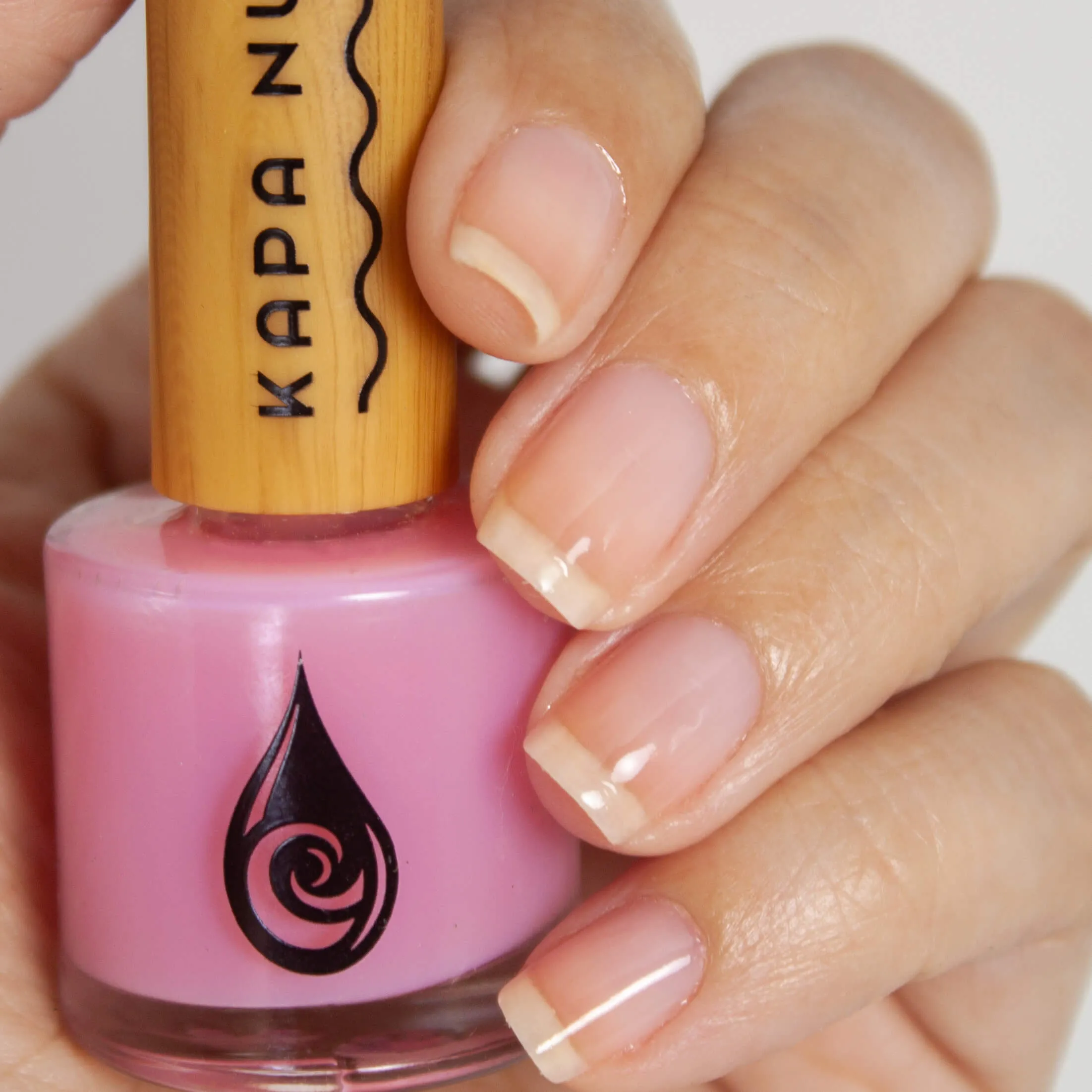 Noe 'ula Starter Set - Non Toxic Nail Polish